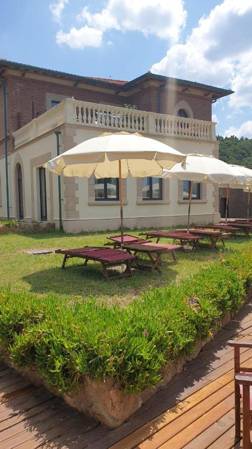 Aparthotel Cala Dei Mori Livorno Exterior foto